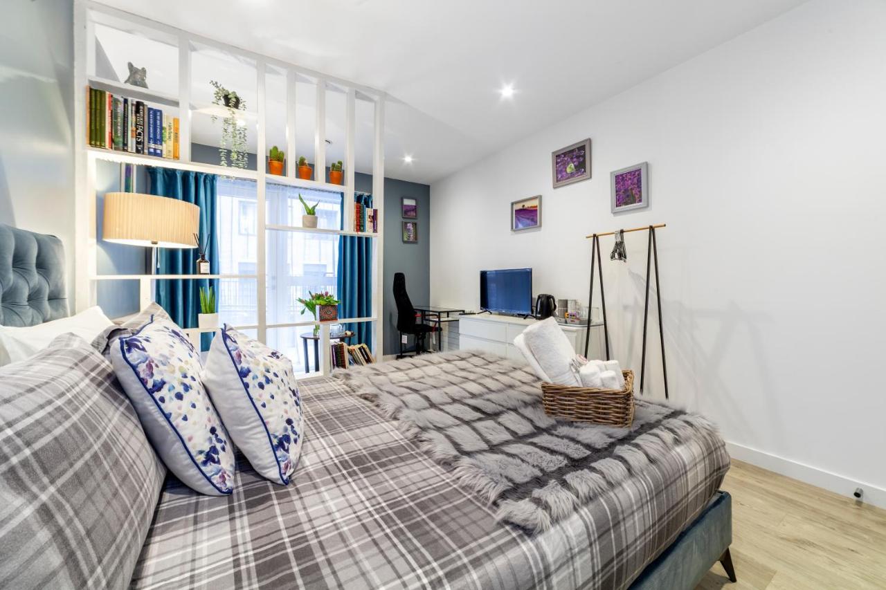Private Double Bd With Optional Balcony, 15 Mins To London Cc Apartamento Exterior foto